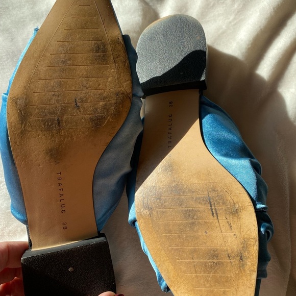 ZARA Trafaluc Teal Blue Satin Pointed Toe Mules – Ruched Slip-On Heels - Picture 5 of 10
